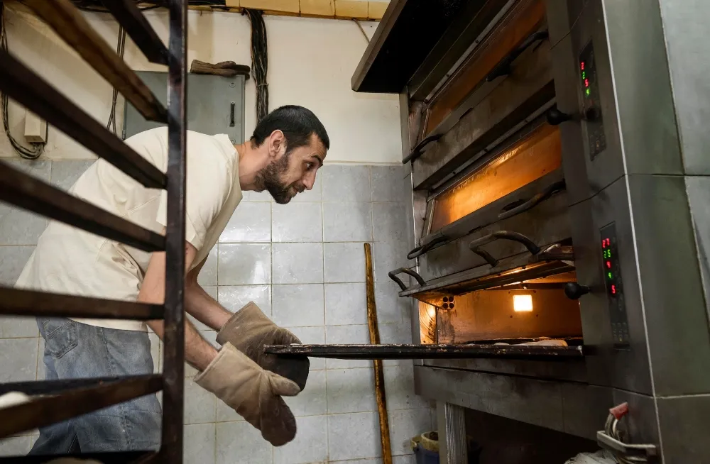 Electric pizza oven