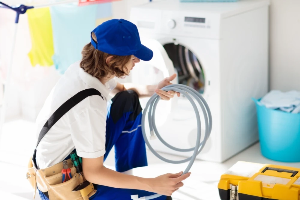 Experienced dryer machine repair technician in Dubai